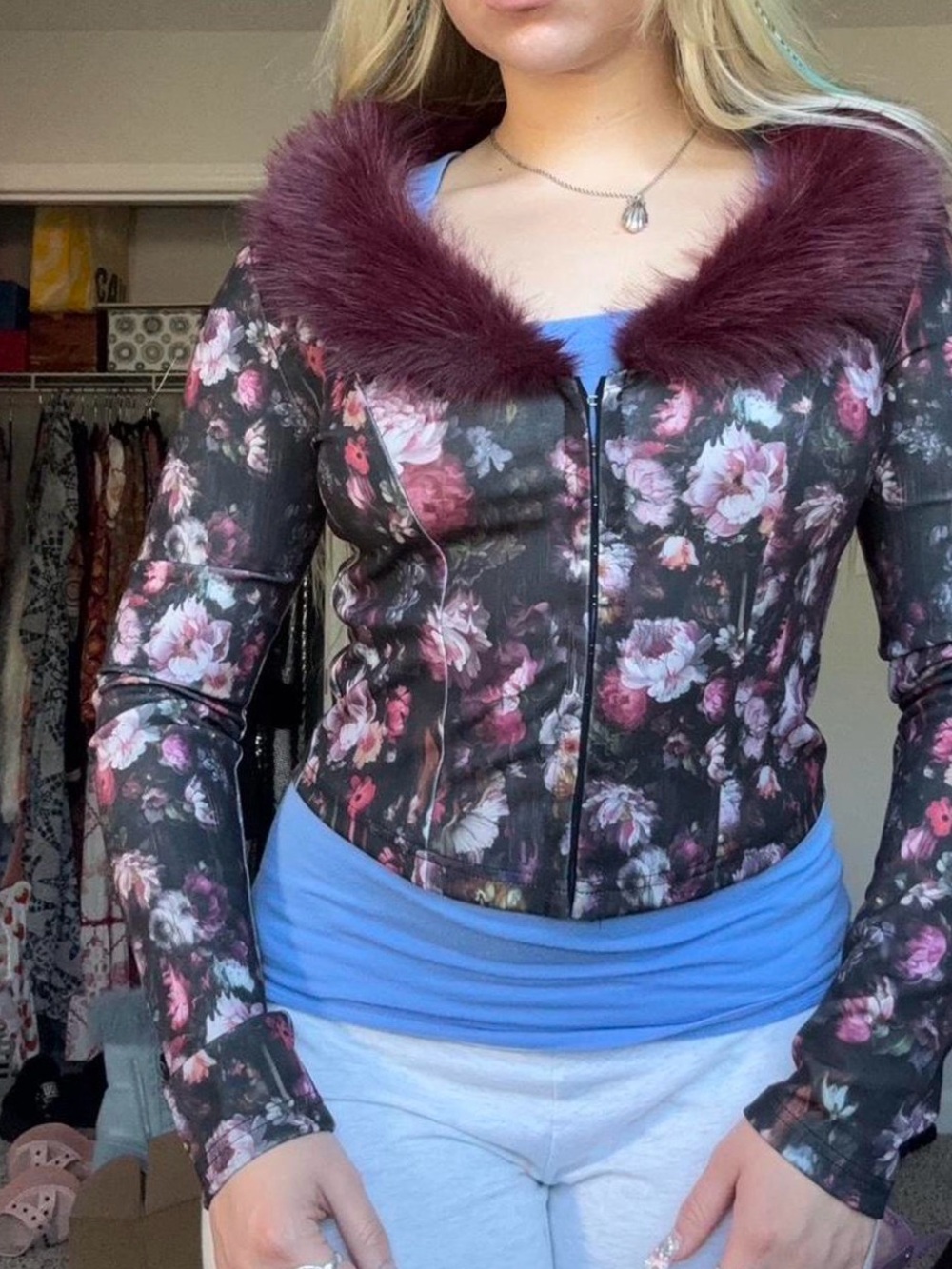 Current Mood Floral Faux-Fur Trim Cardigan in Burgundy, Pink & Black Size M